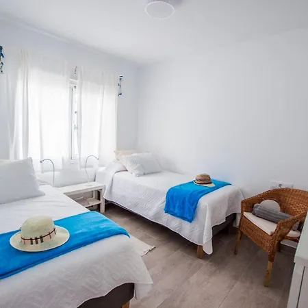 شقة La Orilla Just 10 Steps From The Ocean فامارا
